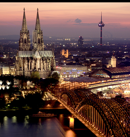 downtown Cologne skyline